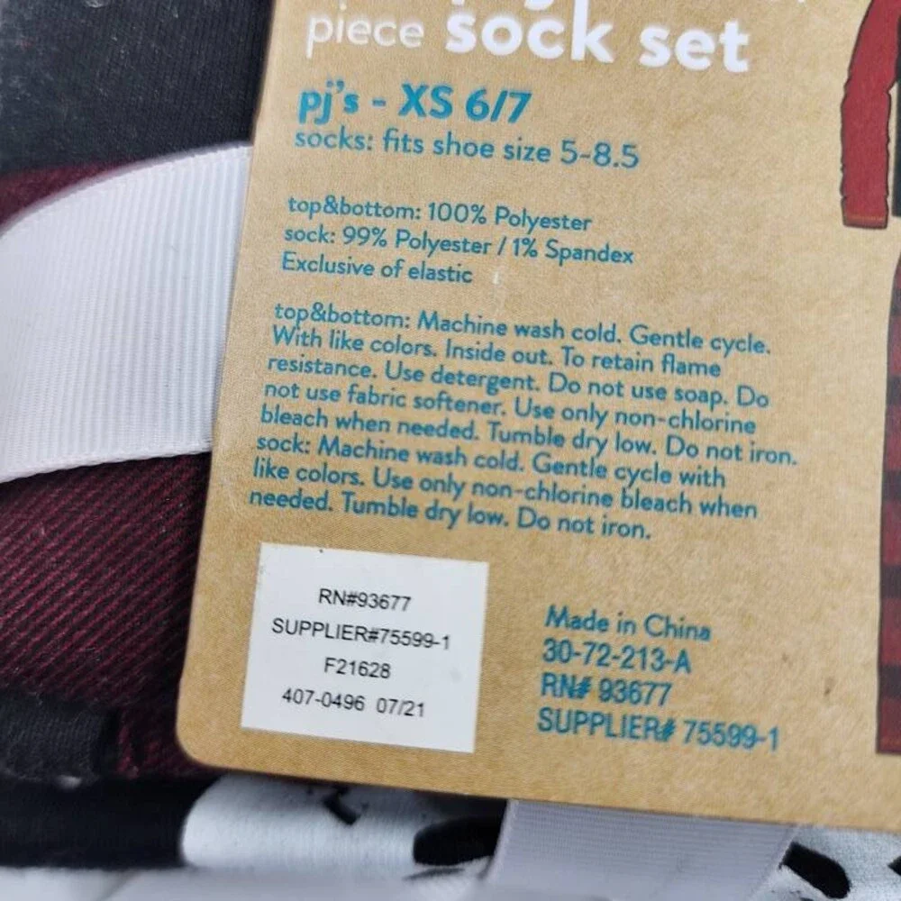 THEREABOUTS Christmas Pajama & Socks Set Kid's XS 6/7 Multi Buffalo Check Bear